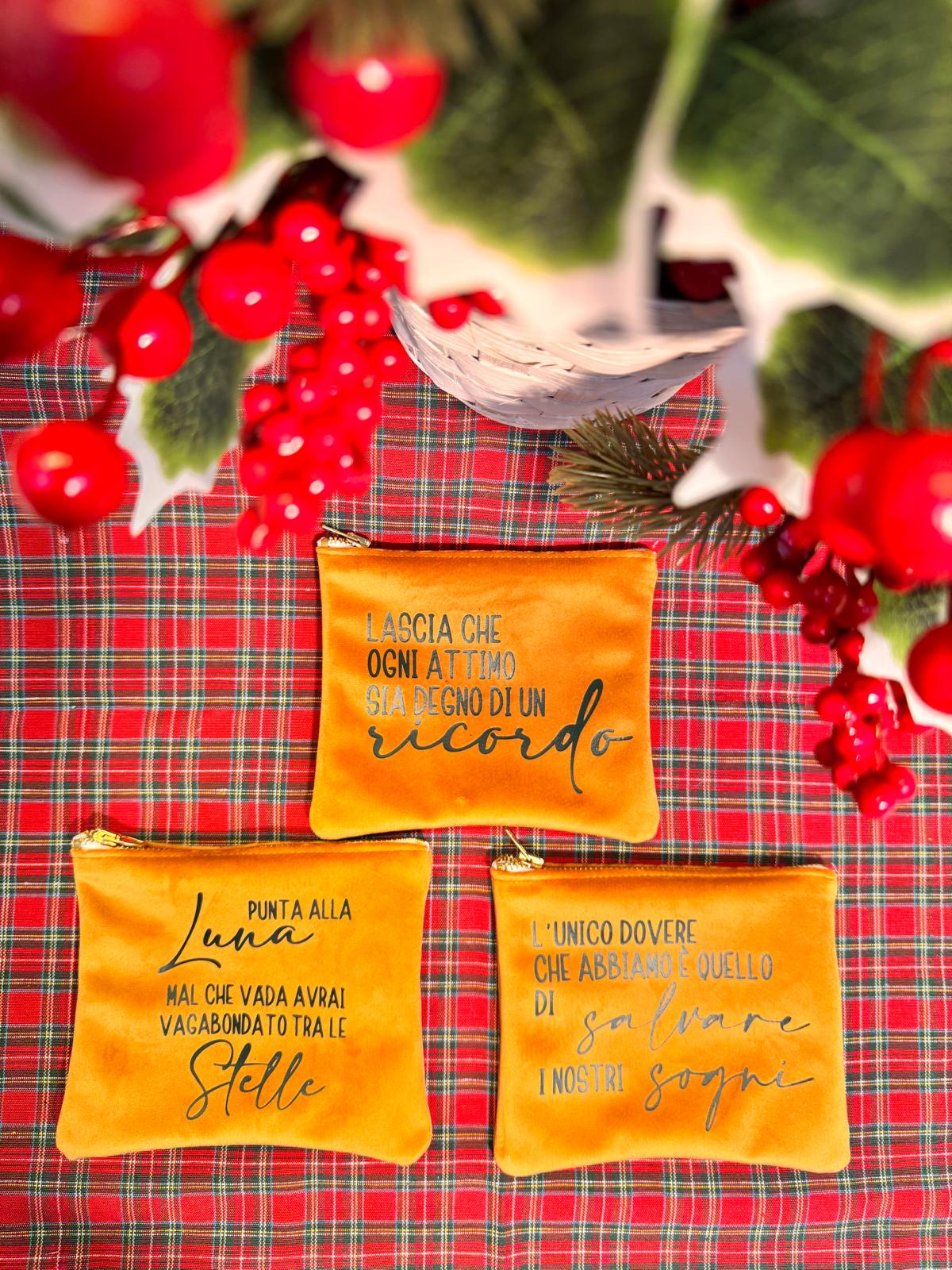 Mini pochette in ecopelle e velluto