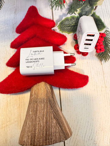 Presa elettrica multipla con frasi